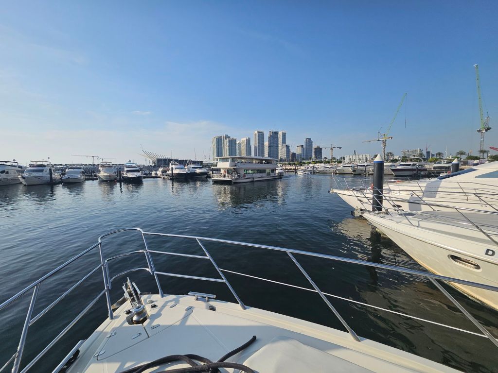 🛥️ How to Rent a Private Yacht for 15 People in Dubai&nbsp;Marina